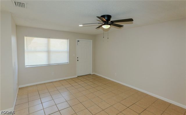 3307 SE 15th PL 2, Cape Coral, FL 33904