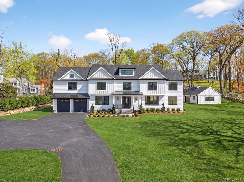 43 Hilltop Lane, Thornwood, NY 10594