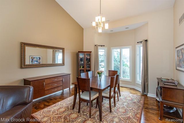 7080 Colony Drive, West Bloomfield, MI 48323