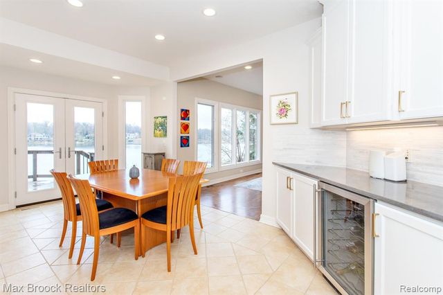 7080 Colony Drive, West Bloomfield, MI 48323