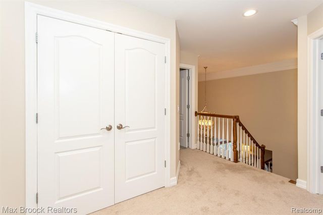 7080 Colony Drive, West Bloomfield, MI 48323