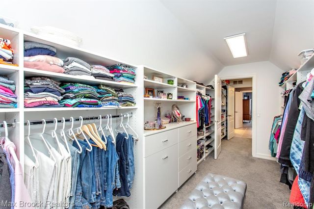 7080 Colony Drive, West Bloomfield, MI 48323