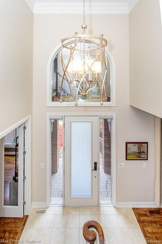 7080 Colony Drive, West Bloomfield, MI 48323