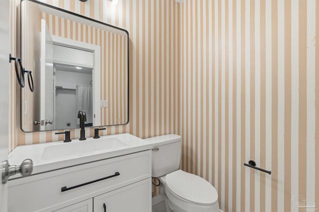 1841 Hollyhill Rd, Pensacola, FL 32526