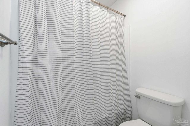 1841 Hollyhill Rd, Pensacola, FL 32526