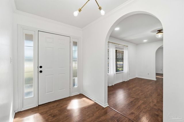 1841 Hollyhill Rd, Pensacola, FL 32526