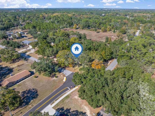 1841 Hollyhill Rd, Pensacola, FL 32526