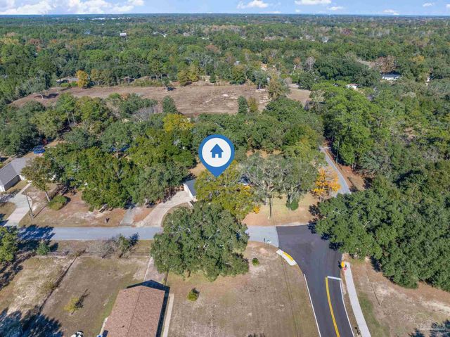 1841 Hollyhill Rd, Pensacola, FL 32526
