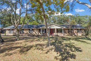 1841 Hollyhill Rd, Pensacola, FL 32526