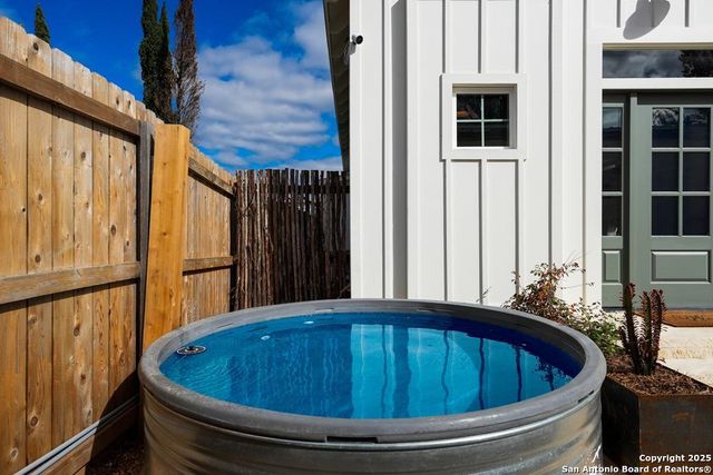 632-636 High Street, Comfort, TX 78013