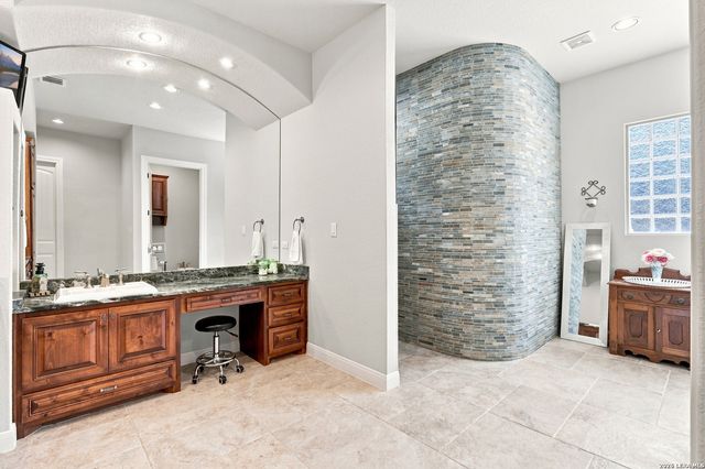 9900 KOPPLIN RD, New Braunfels, TX 78132