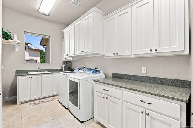 9900 KOPPLIN RD, New Braunfels, TX 78132