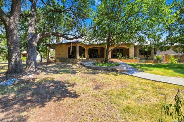 9900 KOPPLIN RD, New Braunfels, TX 78132