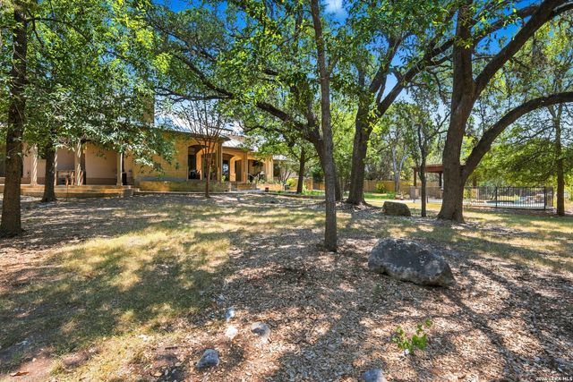 9900 KOPPLIN RD, New Braunfels, TX 78132
