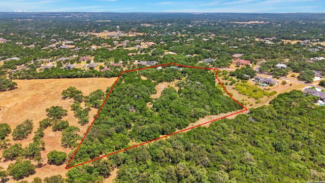 9900 KOPPLIN RD, New Braunfels, TX 78132