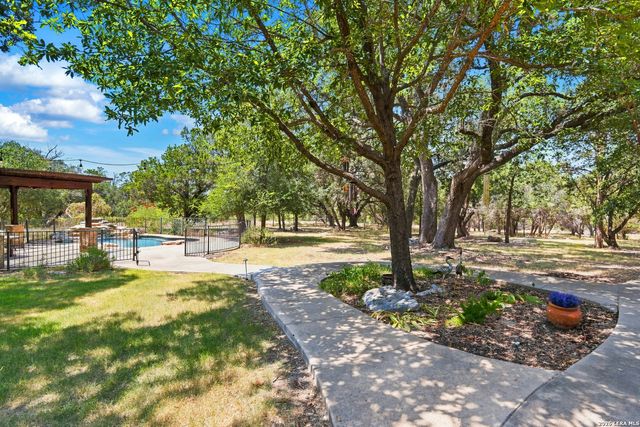 9900 KOPPLIN RD, New Braunfels, TX 78132