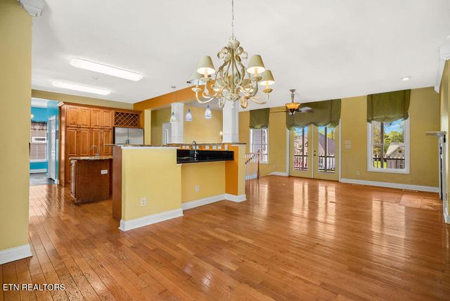 118 Saloli Way, Loudon, TN 37774