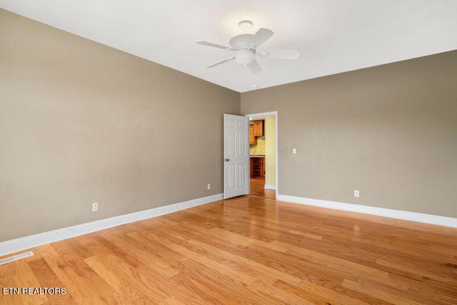 118 Saloli Way, Loudon, TN 37774