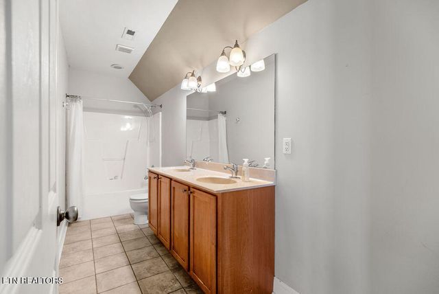 118 Saloli Way, Loudon, TN 37774