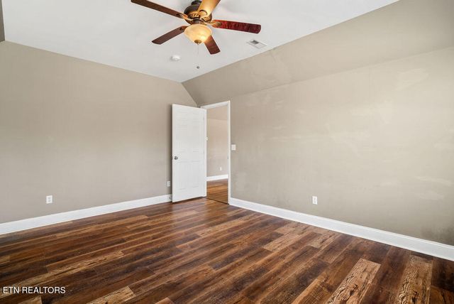 118 Saloli Way, Loudon, TN 37774