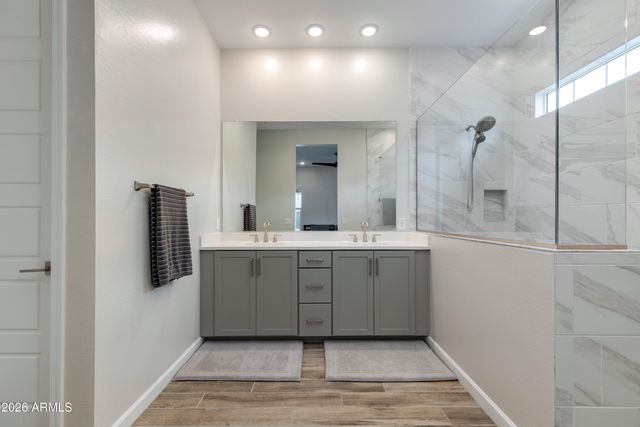 5058 E HARTFORD Avenue, Scottsdale, AZ 85254