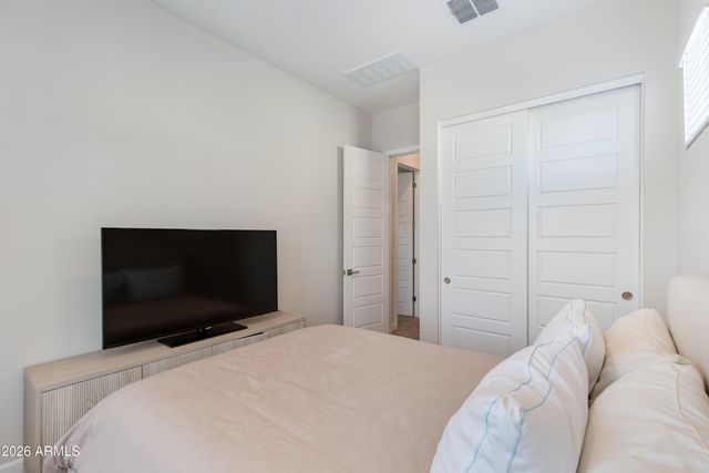 5058 E HARTFORD Avenue, Scottsdale, AZ 85254