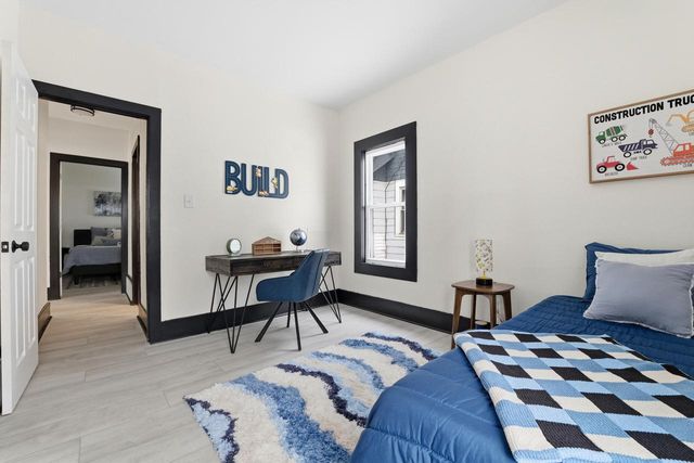 2804 N 38th STREET, Milwaukee, WI 53210