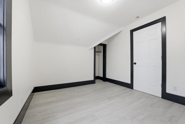 2804 N 38th STREET, Milwaukee, WI 53210