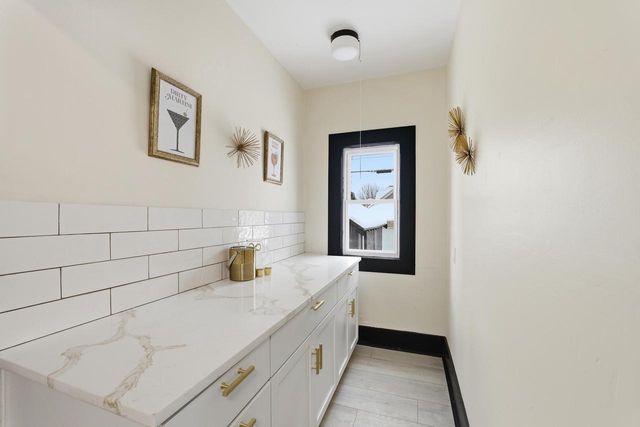 2804 N 38th STREET, Milwaukee, WI 53210