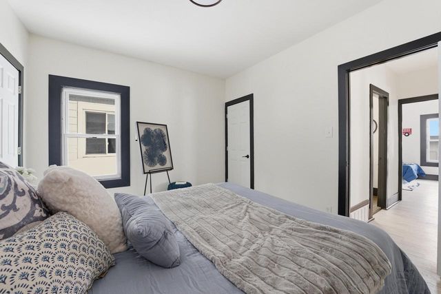 2804 N 38th STREET, Milwaukee, WI 53210