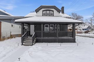 2804 N 38th STREET, Milwaukee, WI 53210