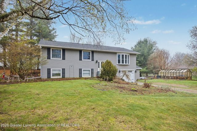 7880 Circle Drive, Laingsburg, MI 48848