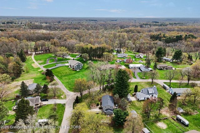 7880 Circle Drive, Laingsburg, MI 48848