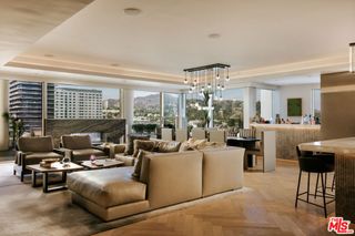 6250 Hollywood Boulevard 14A, Los Angeles, CA 90028
