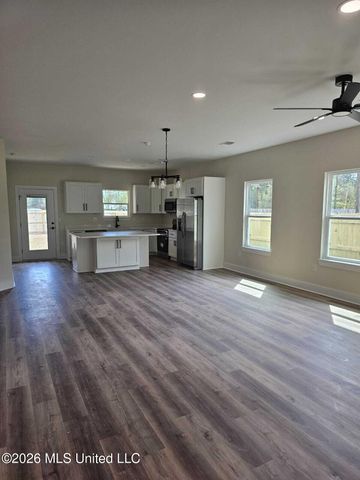 14937 Dantzler Road, Vancleave, MS 39565