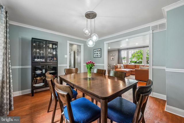 11 BELLOWS LN, Cherry Hill, NJ 08002