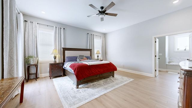 2025 Elmwood Drive, Versailles, KY 40383