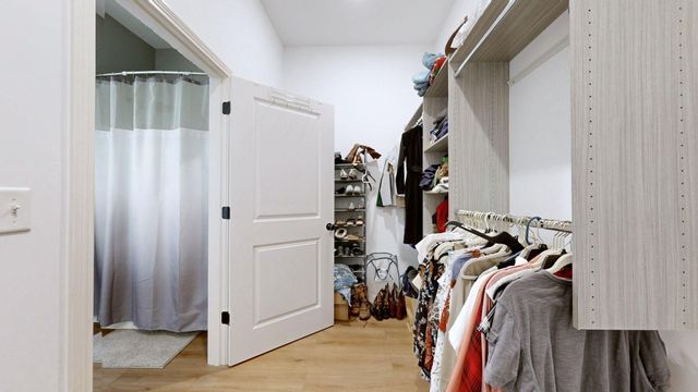 2025 Elmwood Drive, Versailles, KY 40383