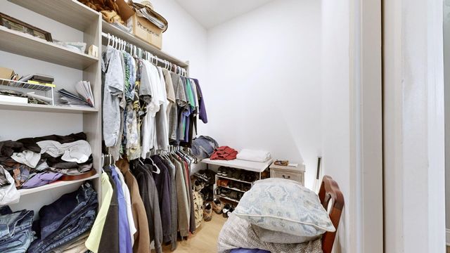 2025 Elmwood Drive, Versailles, KY 40383