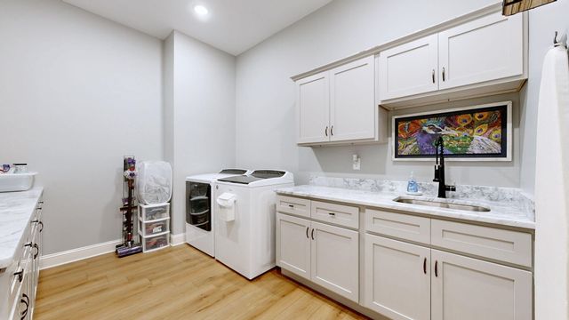 2025 Elmwood Drive, Versailles, KY 40383