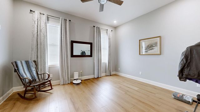 2025 Elmwood Drive, Versailles, KY 40383