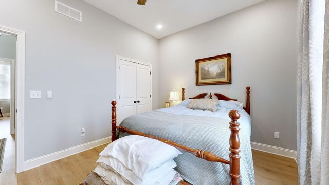 2025 Elmwood Drive, Versailles, KY 40383