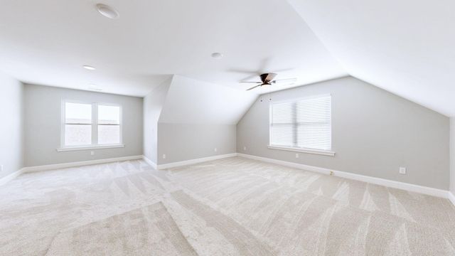 2025 Elmwood Drive, Versailles, KY 40383