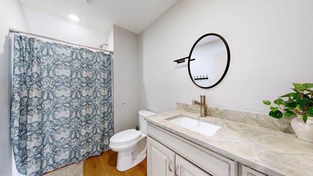 2025 Elmwood Drive, Versailles, KY 40383