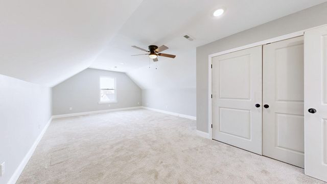 2025 Elmwood Drive, Versailles, KY 40383