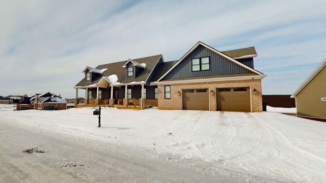 2025 Elmwood Drive, Versailles, KY 40383