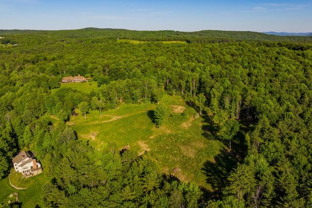8 Gates Road, Hanover, NH 03755