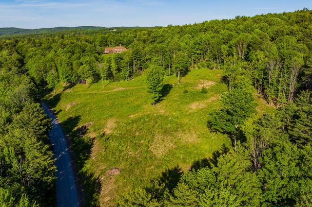 8 Gates Road, Hanover, NH 03755
