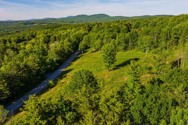 8 Gates Road, Hanover, NH 03755