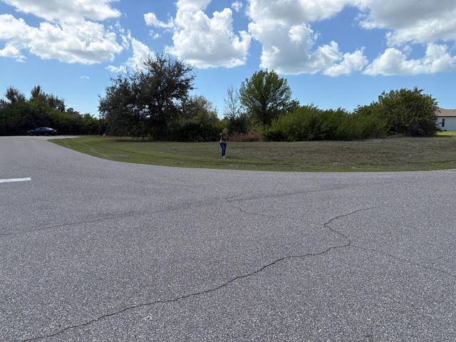 196 LINDA LEE DRIVE, Rotonda West, FL 33947